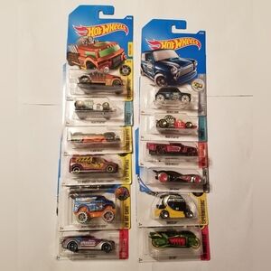 12 Hot Wheel Cars New Unopen